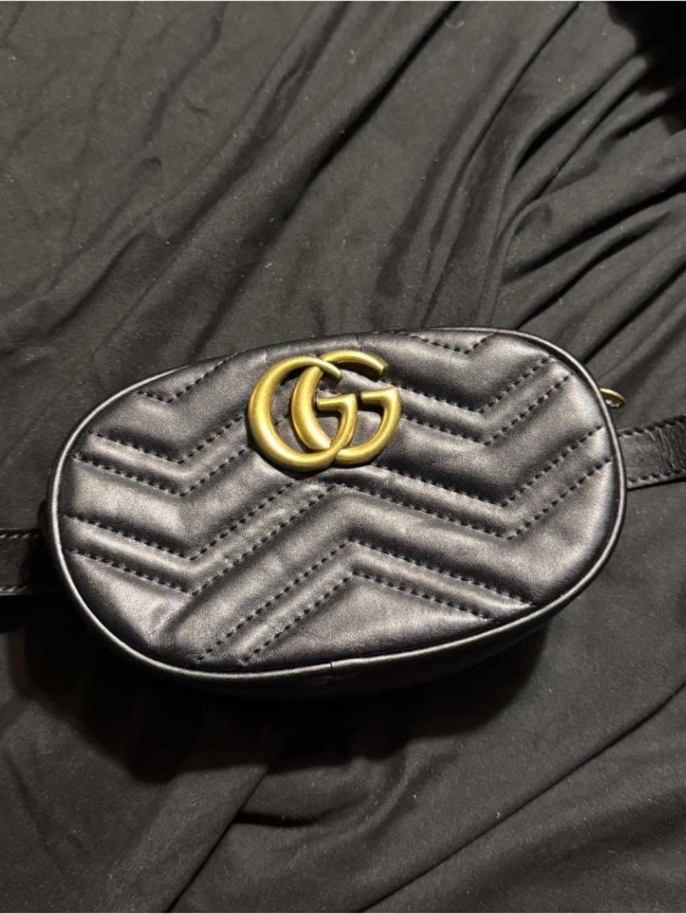 Gucci Black Leather Interior Logo Tab with Gold Zip Detail